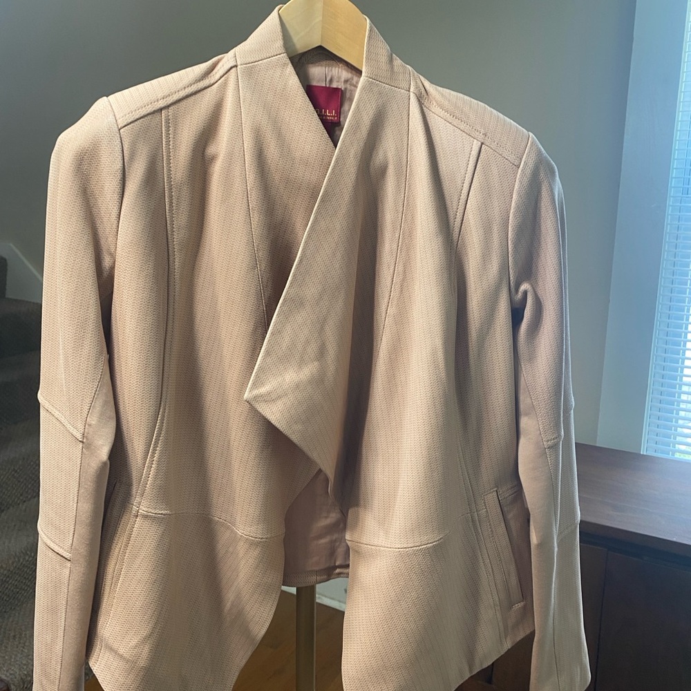 Elegant Women's Blush Leather Jacket